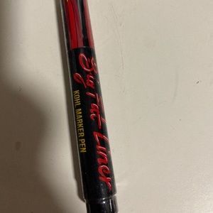 Big fat eyeliner Kohl marker pen